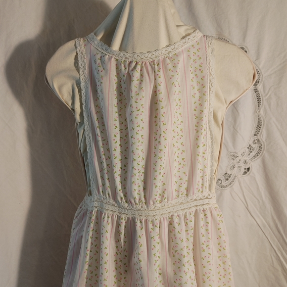 Vintage Long Nightgown Pink Design Size M Lace Detail Atkins - Picture 7 of 12